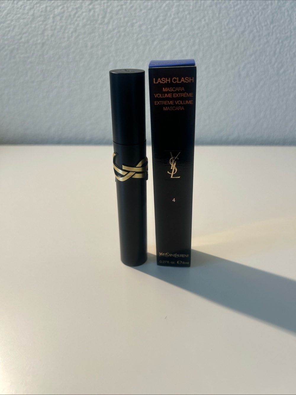 Yves Saint Laurent Lash Clash Extreme Volume Mascara - Electric Blue - Picture 5 of 5